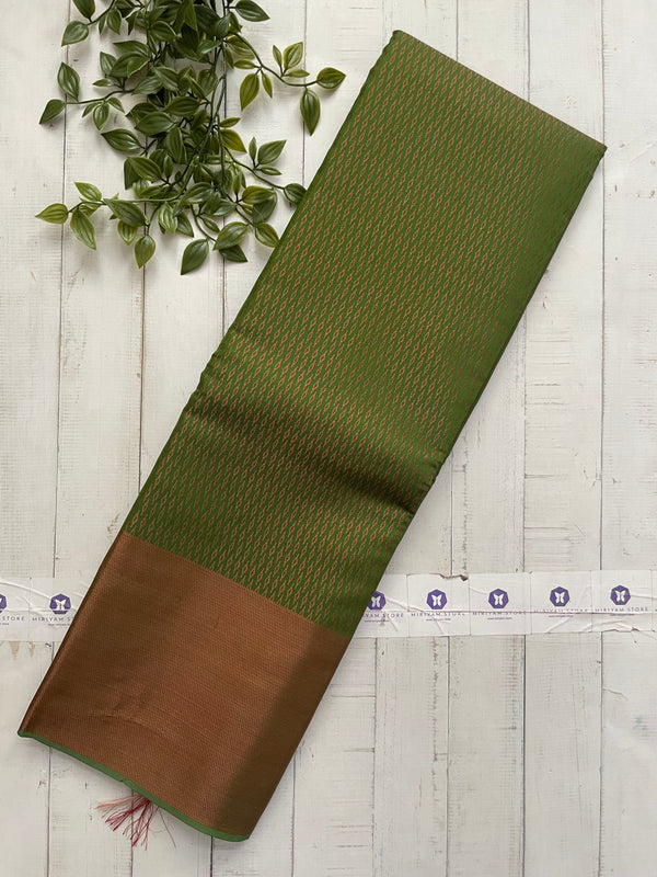 Brocade Semi soft silk with border MSS171 - Leaf Green