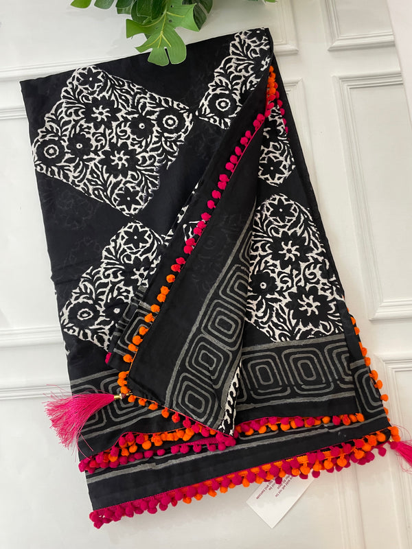 Pure mul mul hand block printed saree SKRTHT4