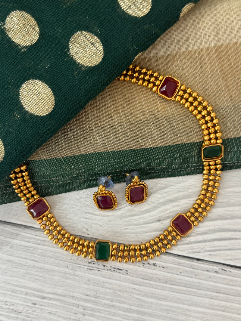 Antique matte choker Set