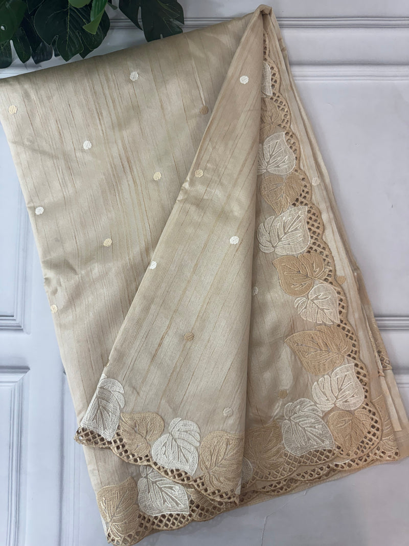 Embroidered Crepe blended tussar silk saree MS14473 Cream