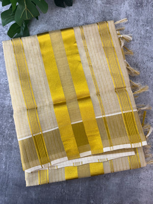 Kerala Golden tissue saree - lines