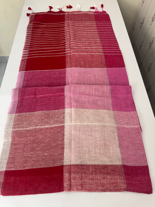 Checks semi Linen Saree MS8654
