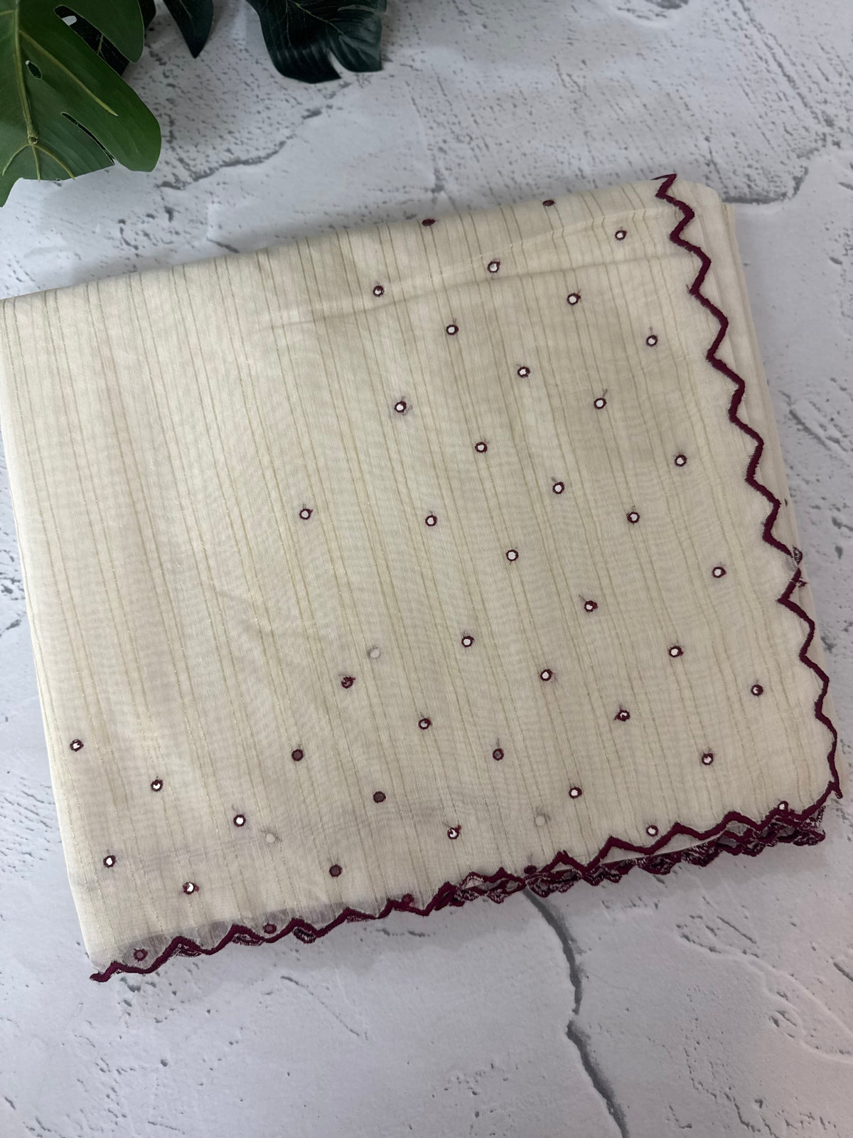 Mul Chanderi Tissue silk saree with foil work & scalloped borders - MNM249