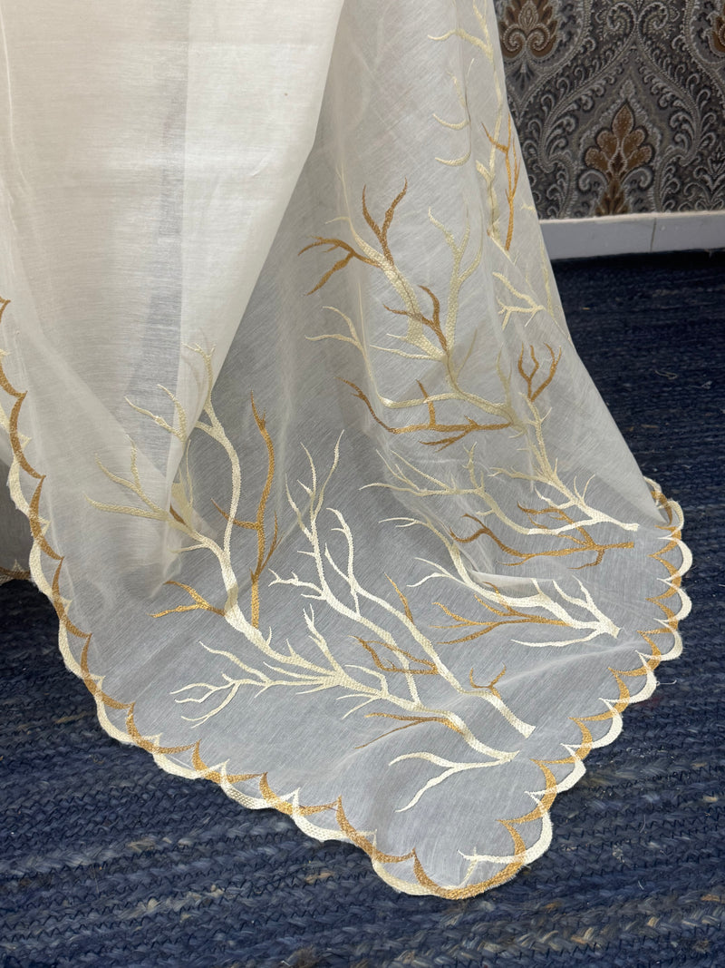 Mul chanderi embriodery saree with scalloped borders MCBS654