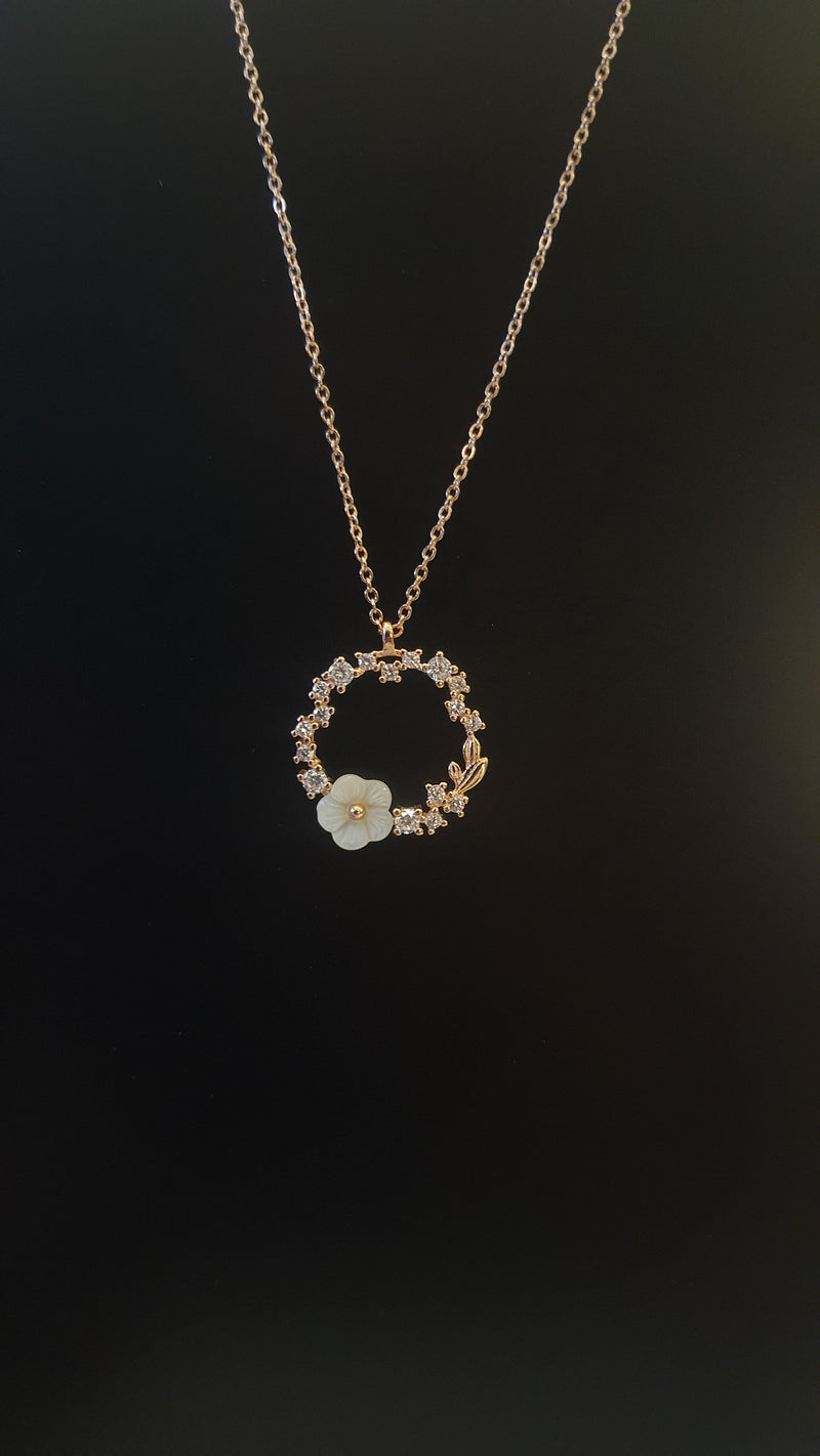 Elara 92.5 Rosegold Necklace EL226