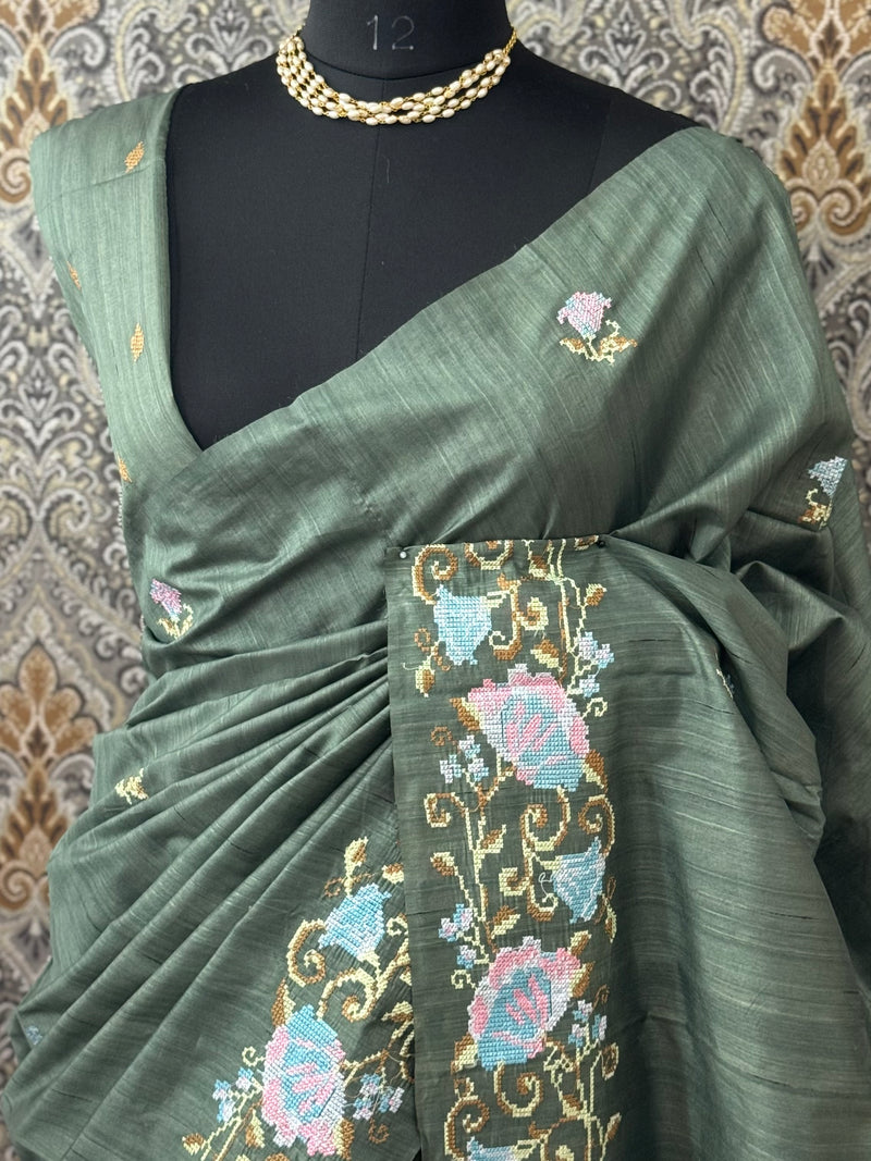 Blended tussar silk saree with cross stitch embroidery - MS78911