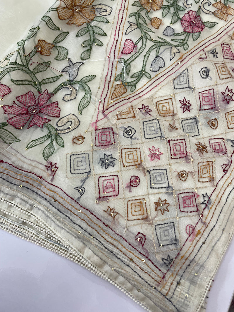 Tissue Organza saree with kanta embriodery saree MS15600 Offwhite