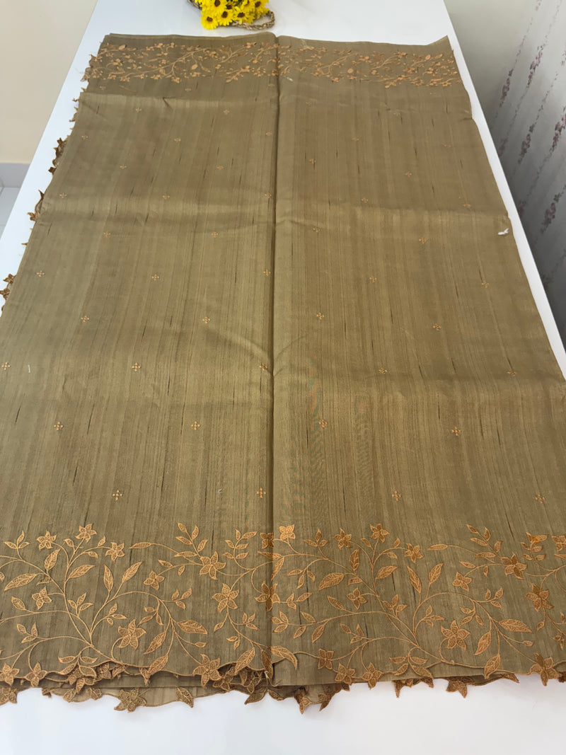 Blended matka tussar silk saree with embroidery - MS90654