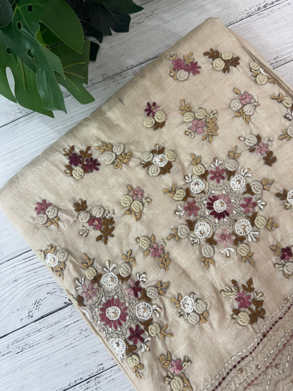 Kanta Handstitched Blended tussar silk saree MS90543