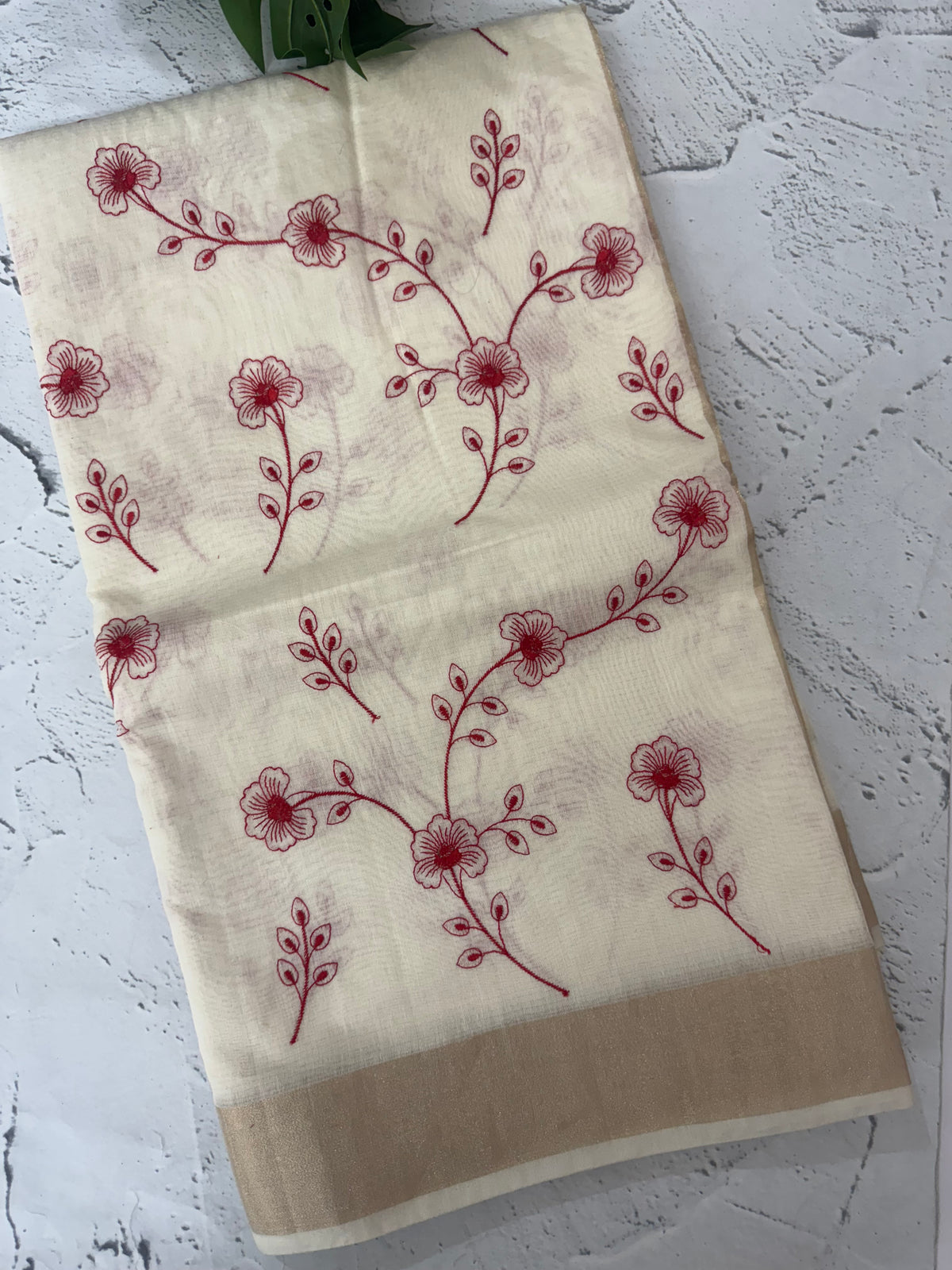 Mul chanderi embriodery saree with zari borders MSH282
