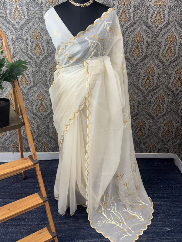 Mul chanderi embriodery saree with scalloped borders MCBS654