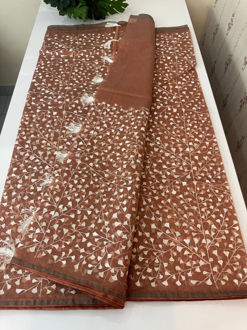 Supernet embriodery saree SSPNHRS