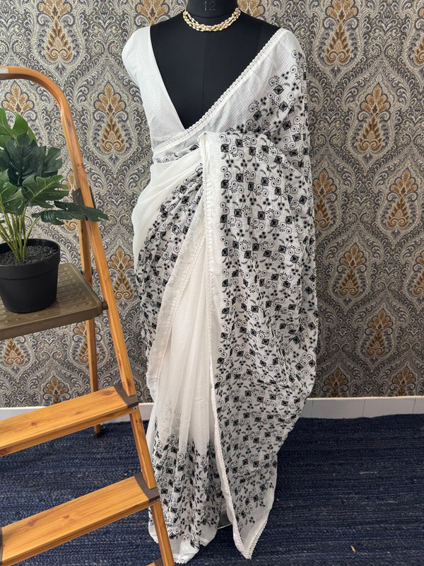 Soft kota checks saree with embroidery MS7843