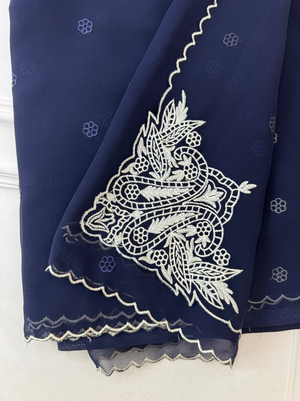 Georgette saree with scalloped border FCAD146