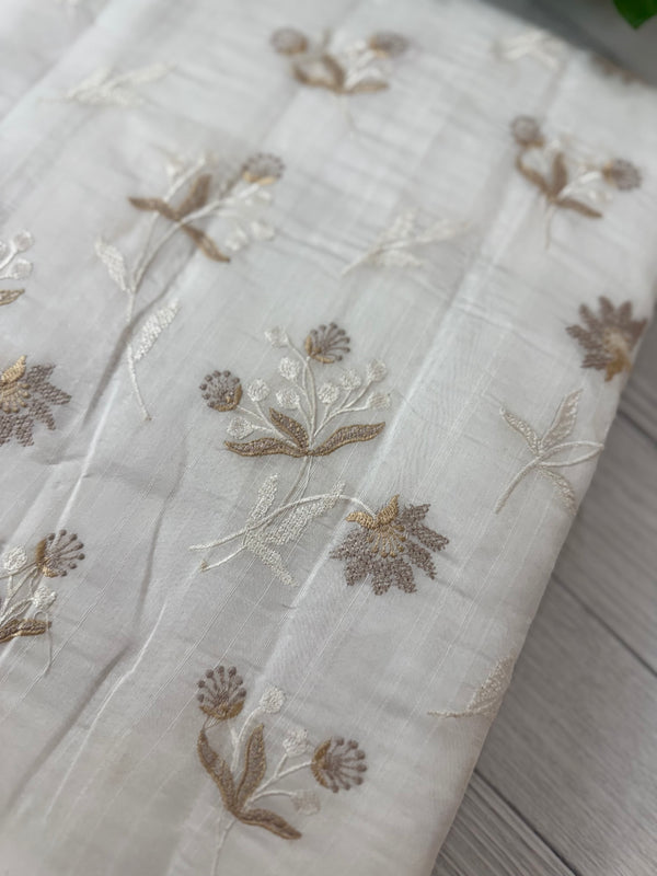 Crushed Blended tussar silk saree with embroidery- MSB7654 White