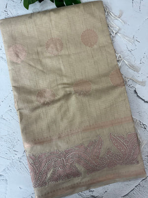 Soft blended silk saree with zari weaving and applique borders MS16445