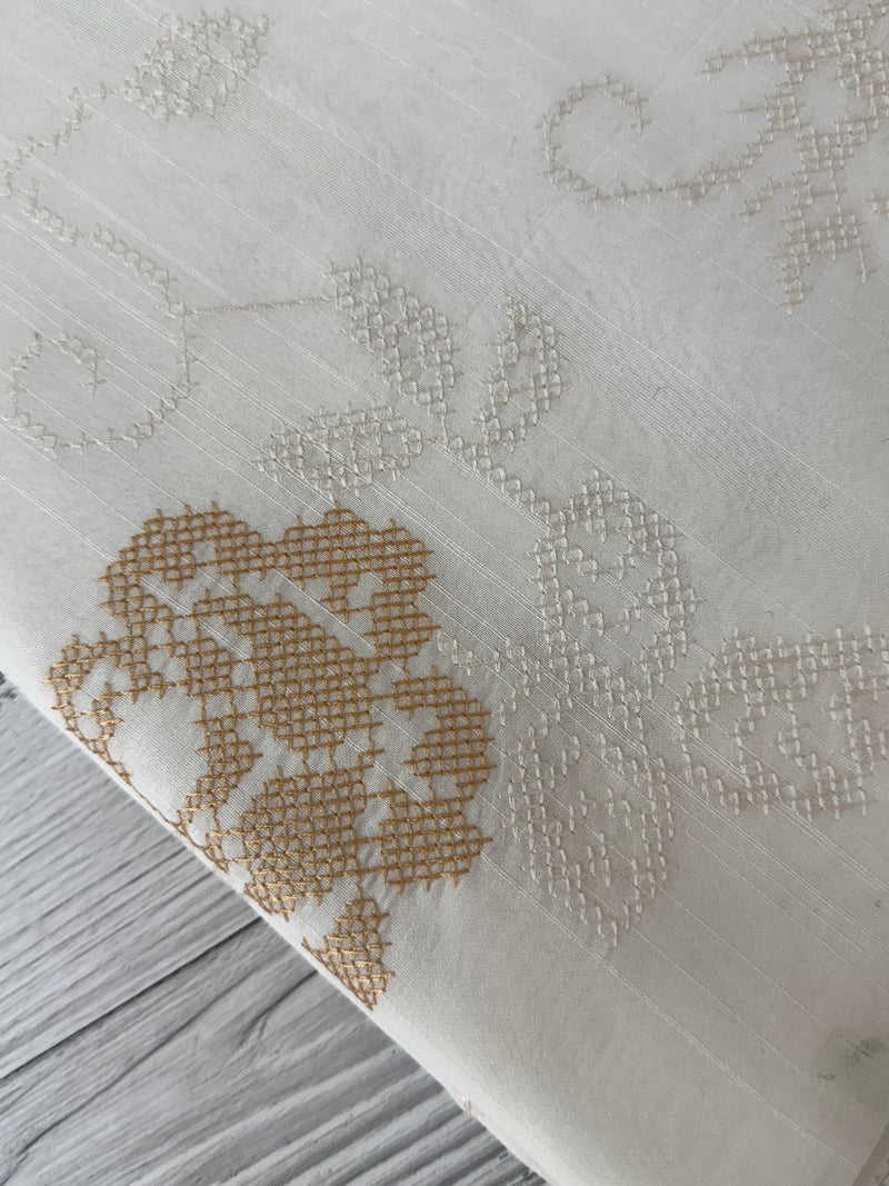 Blended Matka Tussar silk saree with cross stitch embroidery MS4899 White