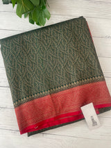 Banarasi semi katan saree with contrast border SHKNTNM - BottleGreen to Red
