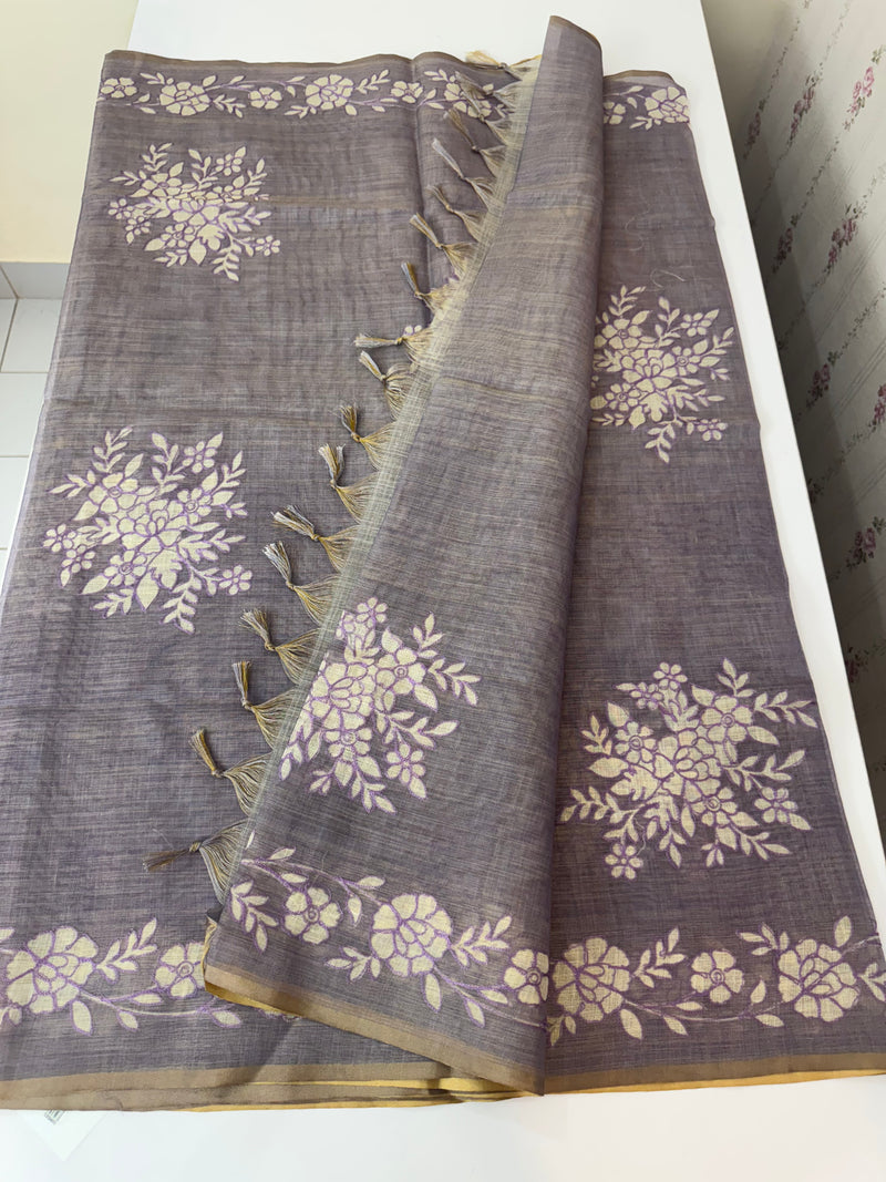 Tissue Linen Saree with applique work MRS890