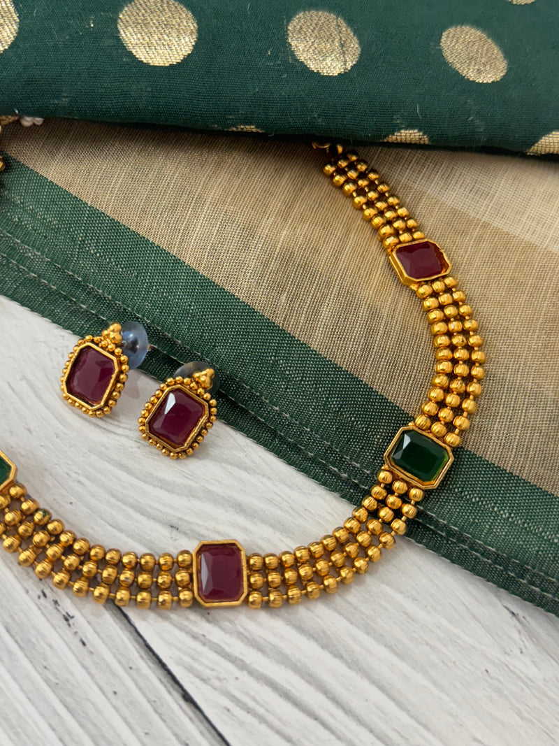 Antique matte choker Set