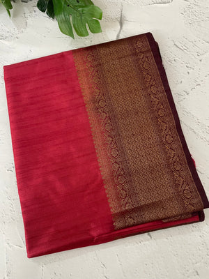 Soft silk sarees with contrast pallu & blouse MJL890