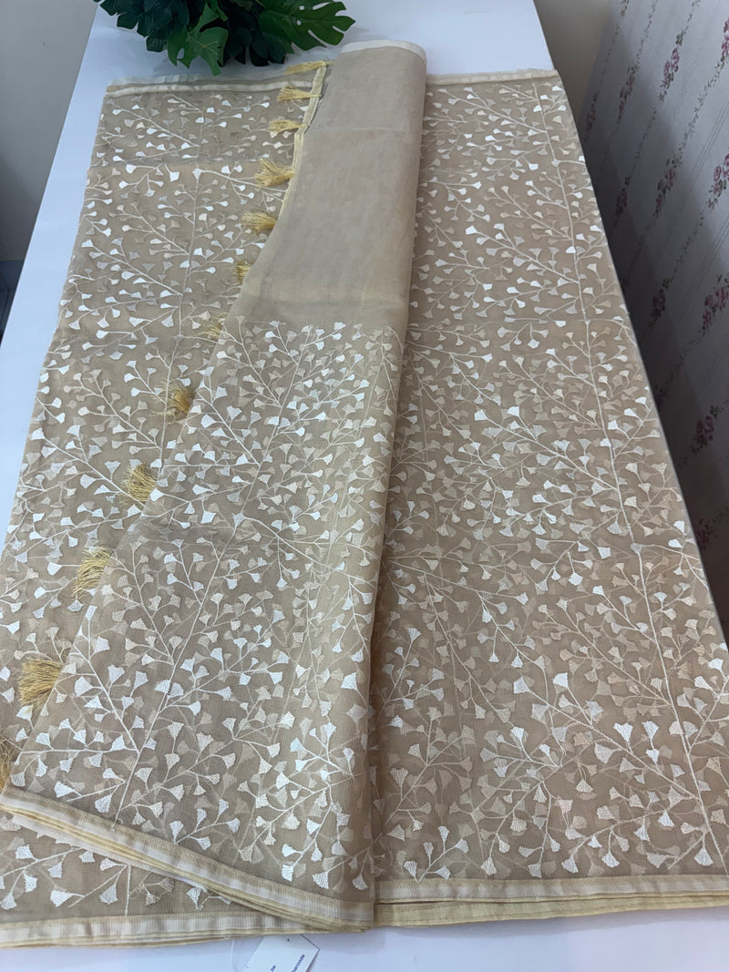 Supernet embriodery saree SSPNHRS