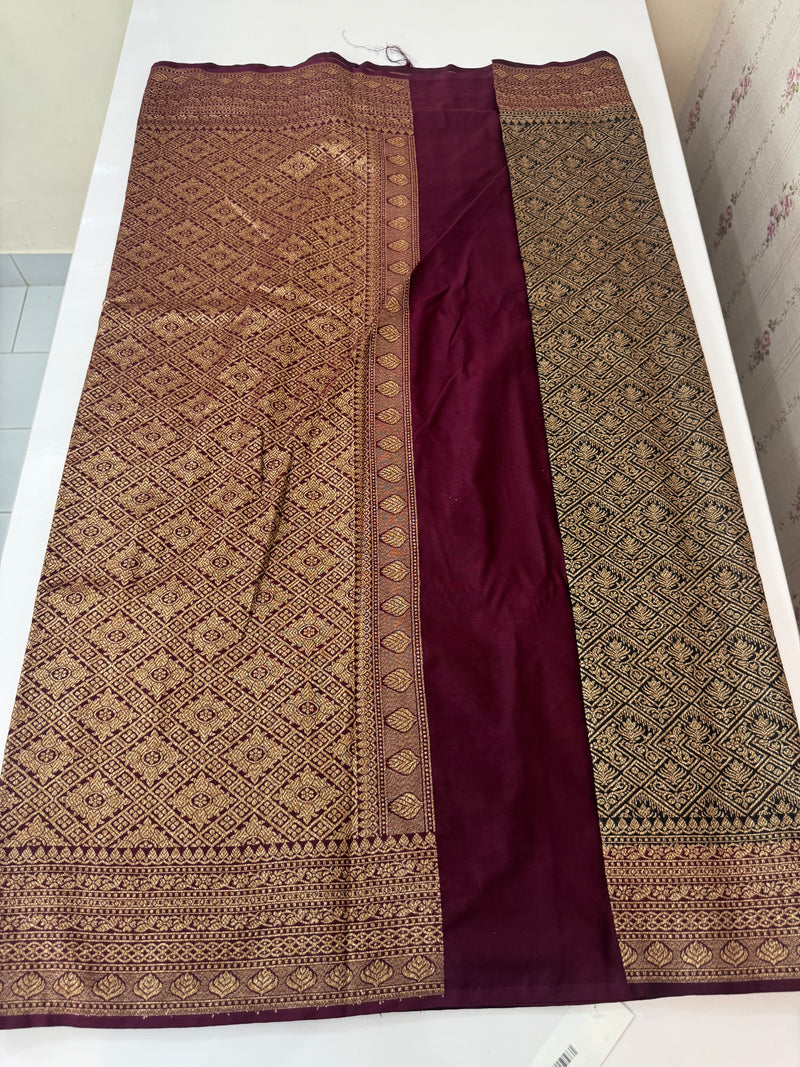 Banarasi semi katan saree with contrast border SHKNTNM- Black to Wine