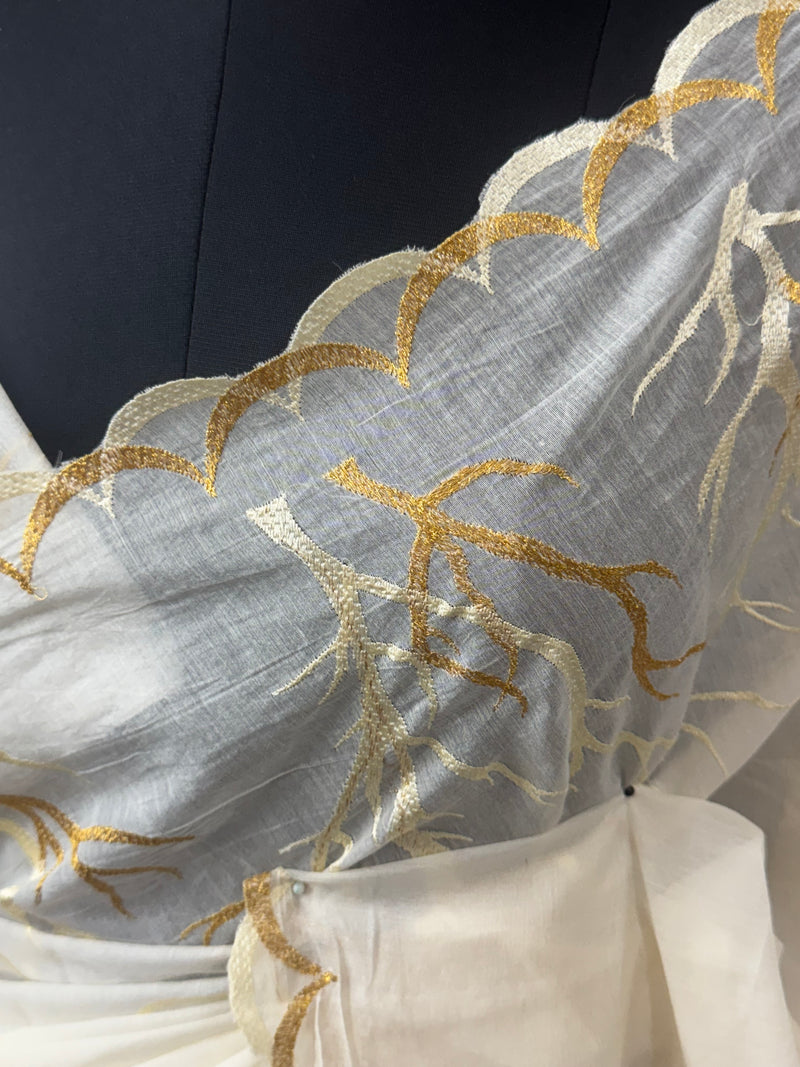 Mul chanderi embriodery saree with scalloped borders MCBS654