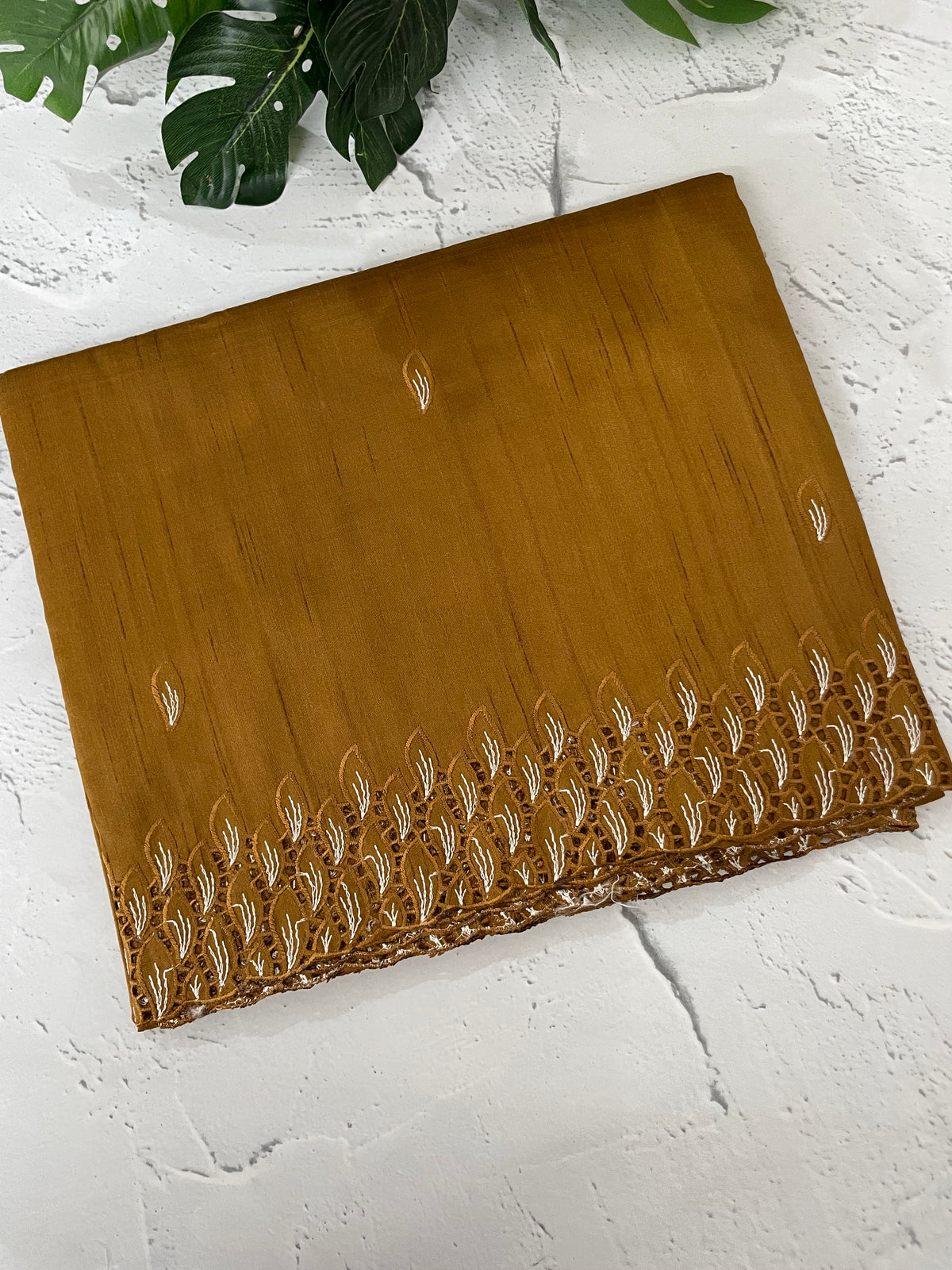 Semi tussar saree with cutwork MSHK566