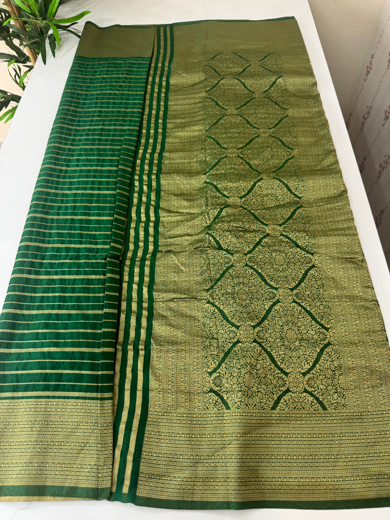 Semi banarasi Georgette saree - SYACNNR BottleGreen