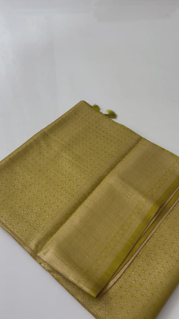 Banarasi soft silk saree MKSS126 - Yellow Green